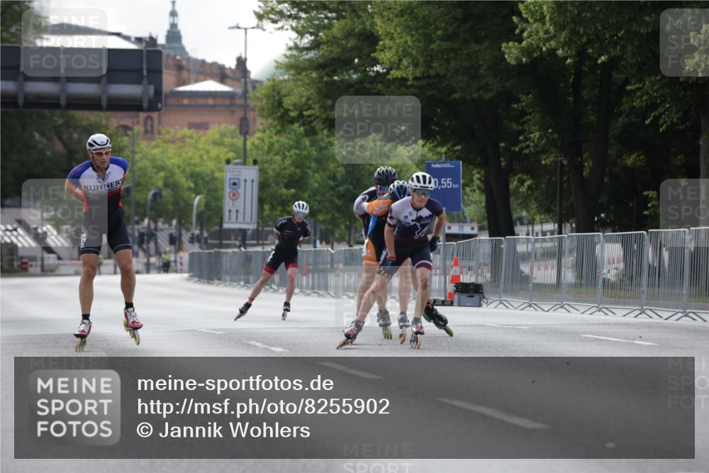 29.06.2025 - hella hamburg halbmarathon Jannik Wohlers http://msf.ph/oto/8255902 29.06.2025 08:48:59 Lombardsbrücke  meine-sportfotos.de