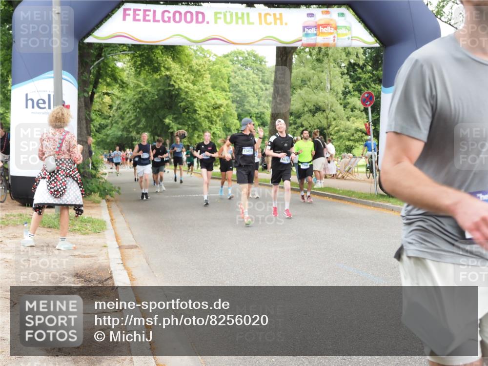 29.06.2025 - hella hamburg halbmarathon MichiJ http://msf.ph/oto/8256020 29.06.2025 10:52:39 Zwischen KM18-KM19 3746, 4488, 7826, 9736, 9737, 10736, 10781, 10886, 12371, 12473, 13481, 14607, 17059, 18726, 18827 meine-sportfotos.de