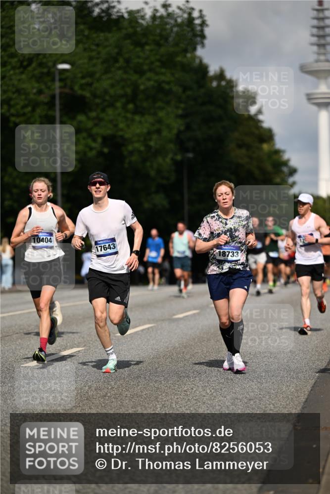 29.06.2025 - hella hamburg halbmarathon Dr. Thomas Lammeyer http://msf.ph/oto/8256053 29.06.2025 09:51:50 Kennedybrücke 1290, 1385, 1505, 1710, 2399, 2714, 2767, 3959, 4860, 5315, 5554, 5709, 7152, 7154, 7884, 8933, 9403, 10404, 10793, 10852 meine-sportfotos.de