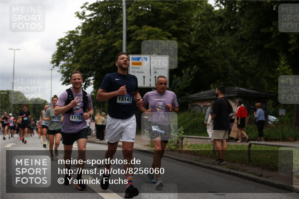 29.06.2025 - hella hamburg halbmarathon Yannick Fuchs http://msf.ph/oto/8256060 29.06.2025 10:48:18 20KM 1410, 1442, 1549, 1815, 2432, 3103, 3177, 3310, 3861, 3898, 4299, 6082, 6084, 6260, 6356, 6581, 6723, 6994, 7129, 7973, 8223, 8772, 8798, 9012, 9032, 9060, 9227, 10040, 10263, 10266, 11009, 11499, 11789, 12213, 12362, 12489, 13147, 13803, 13869, 14026, 14239, 14818, 15113, 15156, 15169, 15408, 15524, 16092, 16574, 16623, 16750, 17740, 17765, 18450, 18759, 19177 meine-sportfotos.de