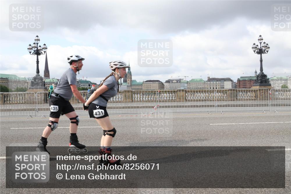 29.06.2025 - hella hamburg halbmarathon Lena Gebhardt http://msf.ph/oto/8256071 29.06.2025 09:03:20 Lombardsbrücke  meine-sportfotos.de