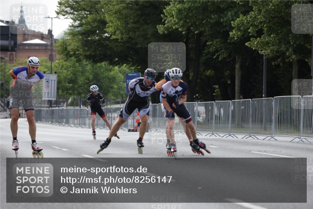 29.06.2025 - hella hamburg halbmarathon Jannik Wohlers http://msf.ph/oto/8256147 29.06.2025 08:49:00 Lombardsbrücke  meine-sportfotos.de