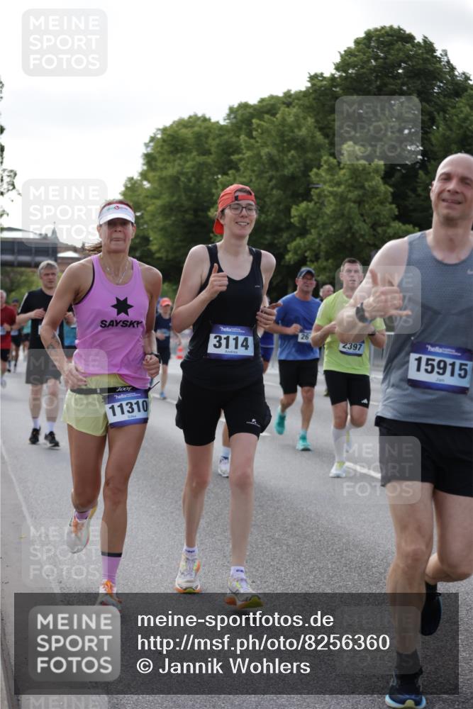 29.06.2025 - hella hamburg halbmarathon Jannik Wohlers http://msf.ph/oto/8256360 29.06.2025 09:57:32 Lombardsbrücke 1094, 1258, 1320, 1321, 1335, 1563, 1870, 2138, 2397, 2448, 2612, 2946, 3058, 3091, 3114, 3251, 5032, 5305, 5672, 5775, 6355, 6356, 6569, 6580, 6585, 6628, 6754, 6776, 7065, 7134, 7478, 7509, 7646, 7952, 7976, 8176, 8973, 9065, 9145, 9163, 9214, 9227, 9835, 10860, 11208, 11310, 11757, 11789, 12155, 12224, 12662, 12961, 13047, 14300, 14638, 14865, 15061, 15125, 15134, 15426, 15496, 15712, 15915, 16008, 16009, 16320, 16563, 16750, 16980, 17530 meine-sportfotos.de