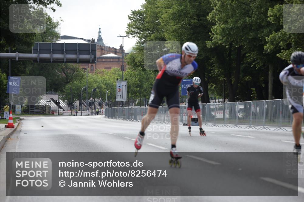 29.06.2025 - hella hamburg halbmarathon Jannik Wohlers http://msf.ph/oto/8256474 29.06.2025 08:49:01 Lombardsbrücke  meine-sportfotos.de