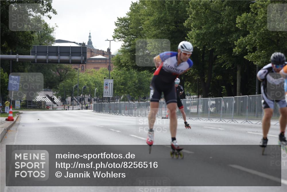 29.06.2025 - hella hamburg halbmarathon Jannik Wohlers http://msf.ph/oto/8256516 29.06.2025 08:49:01 Lombardsbrücke  meine-sportfotos.de