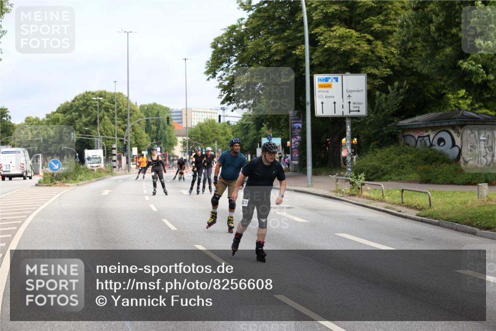29.06.2025 - hella hamburg halbmarathon Yannick Fuchs http://msf.ph/oto/8256608 29.06.2025 09:35:47 20KM 23 meine-sportfotos.de