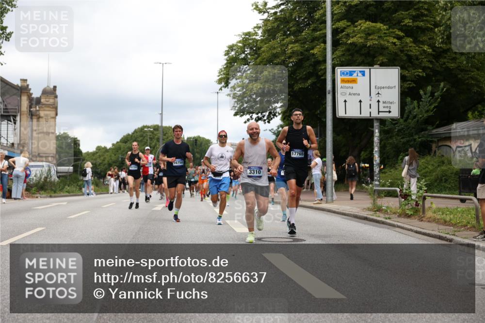29.06.2025 - hella hamburg halbmarathon Yannick Fuchs http://msf.ph/oto/8256637 29.06.2025 10:48:21 20KM 1410, 1442, 1549, 1815, 2432, 3177, 3310, 3861, 3898, 4189, 6082, 6084, 6260, 6356, 6581, 6723, 6994, 7129, 7973, 8223, 8449, 8772, 8798, 9012, 9060, 9227, 10040, 10263, 10266, 11009, 11499, 11789, 12213, 12362, 12489, 13147, 13297, 13869, 14026, 14660, 14818, 15113, 15156, 15169, 15408, 15524, 16092, 16574, 16623, 16750, 17740, 17765, 18759, 19177 meine-sportfotos.de