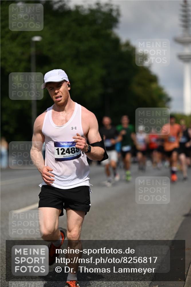 29.06.2025 - hella hamburg halbmarathon Dr. Thomas Lammeyer http://msf.ph/oto/8256817 29.06.2025 09:51:54 Kennedybrücke 1290, 1505, 1710, 2399, 2714, 2767, 3480, 3959, 5307, 5554, 5709, 6993, 7152, 7154, 7884, 8571, 8933, 9403, 10404, 10793, 10852 meine-sportfotos.de