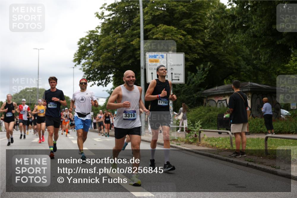 29.06.2025 - hella hamburg halbmarathon Yannick Fuchs http://msf.ph/oto/8256845 29.06.2025 10:48:22 20KM 1410, 1815, 2432, 3177, 3310, 3861, 3898, 4189, 6082, 6084, 6260, 6356, 6581, 6723, 6994, 7129, 7973, 8223, 8449, 8772, 8798, 9012, 9060, 9227, 10040, 10263, 10266, 11009, 11499, 11789, 12213, 12362, 12489, 13147, 13297, 13869, 14026, 14660, 14818, 15113, 15156, 15169, 15408, 15524, 15879, 16092, 16574, 16623, 16750, 17740, 17765, 18759, 19177 meine-sportfotos.de