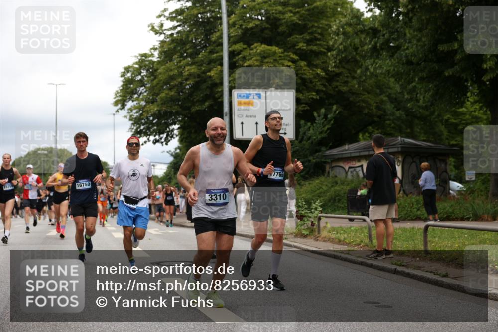 29.06.2025 - hella hamburg halbmarathon Yannick Fuchs http://msf.ph/oto/8256933 29.06.2025 10:48:22 20KM 1410, 1815, 2432, 3177, 3310, 3861, 3898, 4189, 6082, 6084, 6260, 6356, 6581, 6723, 6994, 7129, 7973, 8223, 8449, 8772, 8798, 9012, 9060, 9227, 10040, 10263, 10266, 11009, 11499, 11789, 12213, 12362, 12489, 13147, 13297, 13869, 14026, 14660, 14818, 15113, 15156, 15169, 15408, 15524, 15879, 16092, 16574, 16623, 16750, 17740, 17765, 18759, 19177 meine-sportfotos.de