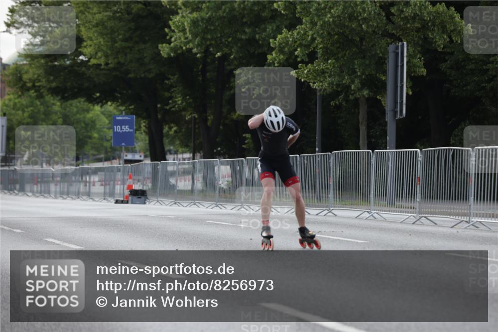 29.06.2025 - hella hamburg halbmarathon Jannik Wohlers http://msf.ph/oto/8256973 29.06.2025 08:49:03 Lombardsbrücke  meine-sportfotos.de
