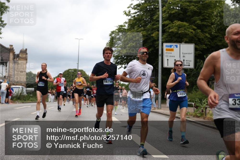 29.06.2025 - hella hamburg halbmarathon Yannick Fuchs http://msf.ph/oto/8257140 29.06.2025 10:48:23 20KM 1410, 1815, 2432, 3177, 3310, 3861, 3898, 4189, 6082, 6084, 6260, 6356, 6581, 6723, 6994, 7129, 7973, 8223, 8449, 8698, 8772, 8798, 9012, 9060, 9227, 10040, 10263, 10266, 11009, 11499, 11789, 12213, 12362, 12489, 13147, 13297, 13869, 14026, 14660, 14818, 15113, 15156, 15169, 15408, 15524, 15879, 16092, 16574, 16623, 16750, 17740, 17765, 18759, 19177 meine-sportfotos.de