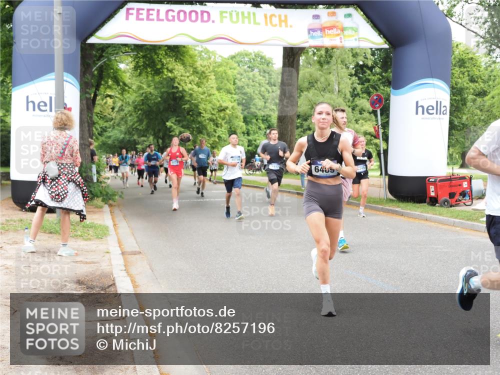 29.06.2025 - hella hamburg halbmarathon MichiJ http://msf.ph/oto/8257196 29.06.2025 10:52:56 Zwischen KM18-KM19 1355, 3994, 6489, 11416, 11887, 11917, 17347, 18721 meine-sportfotos.de