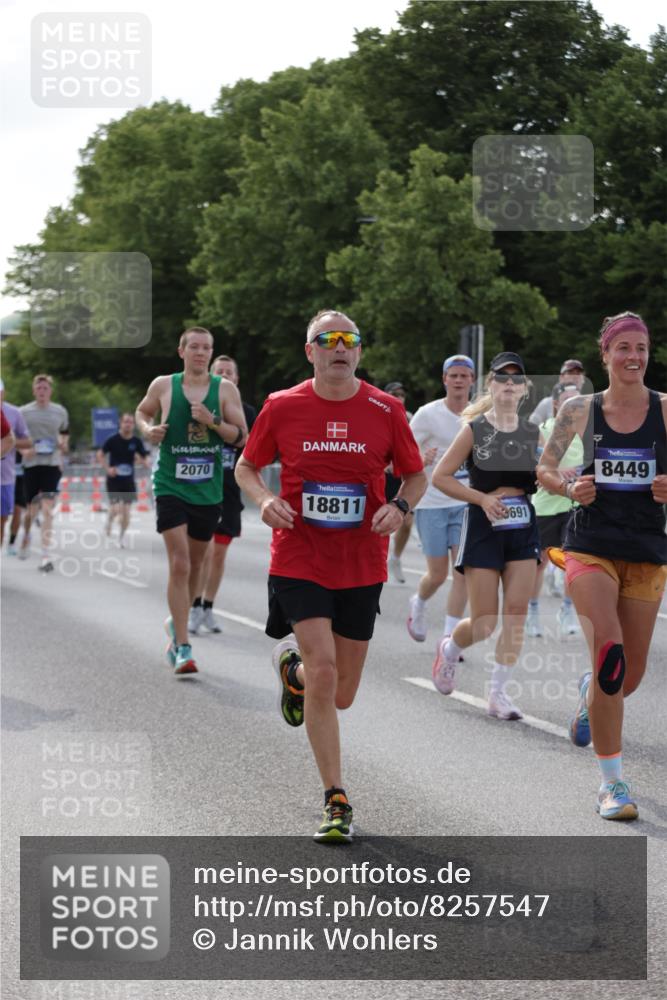 29.06.2025 - hella hamburg halbmarathon Jannik Wohlers http://msf.ph/oto/8257547 29.06.2025 09:57:43 Lombardsbrücke 1034, 1179, 1190, 1258, 1335, 2070, 2138, 2397, 2417, 2612, 2636, 2711, 3091, 3251, 4814, 5093, 5672, 6164, 6580, 6754, 7065, 7409, 7509, 7646, 7724, 7896, 8449, 8508, 8689, 9065, 9145, 9163, 11217, 11310, 11416, 11607, 11757, 11789, 11791, 12224, 12624, 12662, 13033, 13047, 13691, 14571, 14638, 15061, 15125, 15915, 16563, 17176, 17321, 17415, 17530, 17825, 18514, 18810, 18811 meine-sportfotos.de