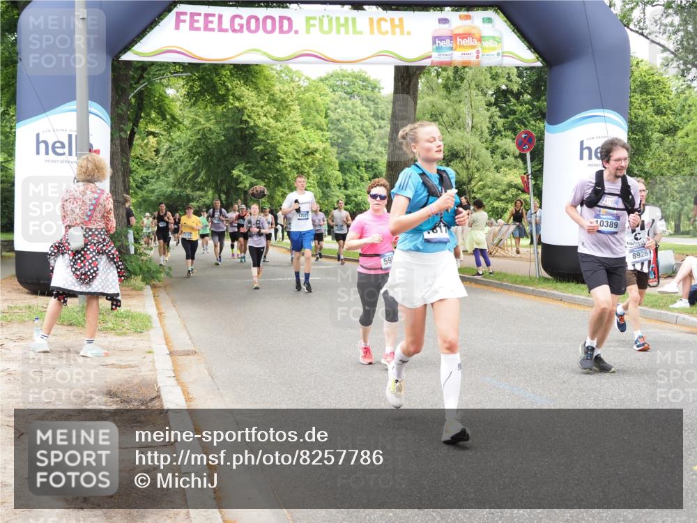 29.06.2025 - hella hamburg halbmarathon MichiJ http://msf.ph/oto/8257786 29.06.2025 10:53:05 Zwischen KM18-KM19 1249, 1781, 4499, 5951, 8402, 8917, 8926, 9829, 10389, 17836, 17866, 18178, 18754 meine-sportfotos.de