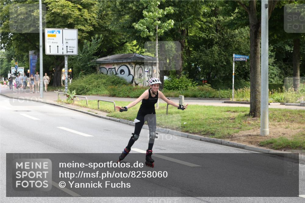 29.06.2025 - hella hamburg halbmarathon Yannick Fuchs http://msf.ph/oto/8258060 29.06.2025 09:35:59 20KM  meine-sportfotos.de