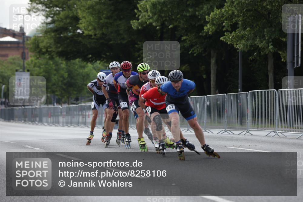 29.06.2025 - hella hamburg halbmarathon Jannik Wohlers http://msf.ph/oto/8258106 29.06.2025 08:49:24 Lombardsbrücke  meine-sportfotos.de
