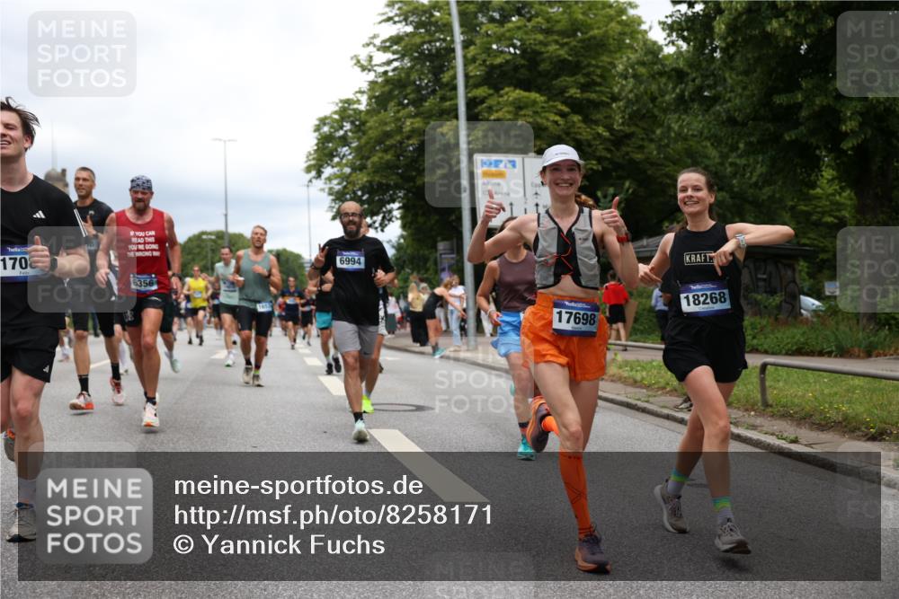 29.06.2025 - hella hamburg halbmarathon Yannick Fuchs http://msf.ph/oto/8258171 29.06.2025 10:48:29 20KM 1327, 1410, 1496, 1815, 2474, 2771, 3041, 3177, 3310, 3791, 3794, 3861, 3898, 3945, 4189, 4231, 6082, 6084, 6356, 6443, 6581, 6723, 6994, 8223, 8449, 8698, 8772, 8798, 9012, 9060, 9227, 10191, 10192, 10263, 10266, 11499, 11747, 12186, 12213, 12362, 12489, 13297, 13869, 14036, 14592, 14638, 14660, 14818, 14948, 15113, 15156, 15169, 15408, 15524, 15879, 16092, 16574, 16750, 17740, 17765, 18759, 19177 meine-sportfotos.de