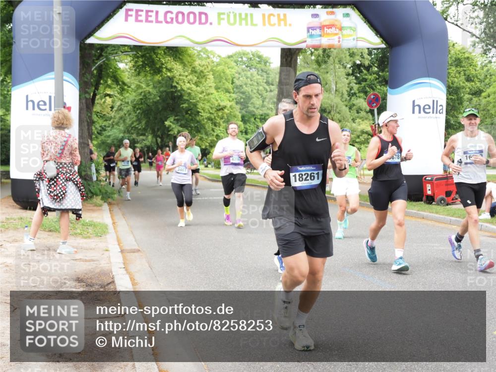 29.06.2025 - hella hamburg halbmarathon MichiJ http://msf.ph/oto/8258253 29.06.2025 10:53:13 Zwischen KM18-KM19 1790, 3461, 4227, 4322, 4499, 13173, 15678, 16099, 17077, 17638, 17880, 18261, 18655 meine-sportfotos.de
