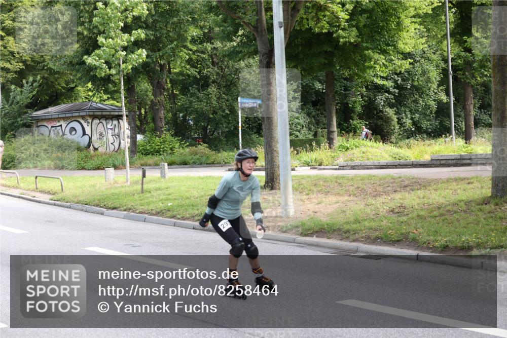 29.06.2025 - hella hamburg halbmarathon Yannick Fuchs http://msf.ph/oto/8258464 29.06.2025 09:36:05 20KM 20, 291 meine-sportfotos.de