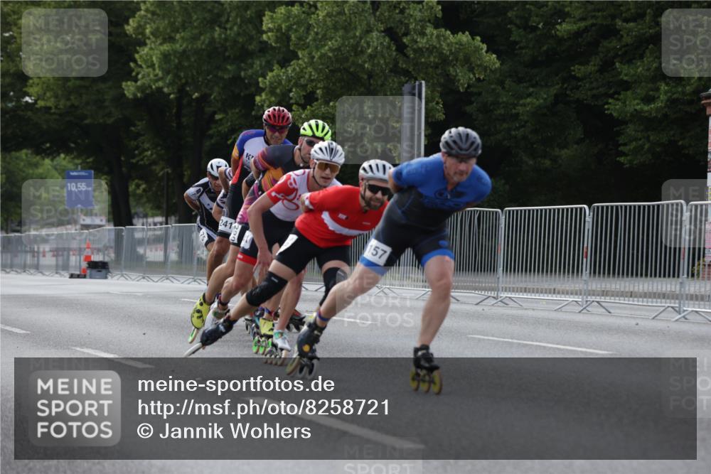 29.06.2025 - hella hamburg halbmarathon Jannik Wohlers http://msf.ph/oto/8258721 29.06.2025 08:49:24 Lombardsbrücke  meine-sportfotos.de