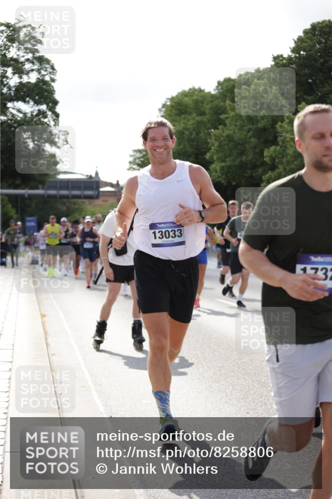 29.06.2025 - hella hamburg halbmarathon Jannik Wohlers http://msf.ph/oto/8258806 29.06.2025 09:57:50 Lombardsbrücke 1034, 1179, 1190, 1258, 1335, 1815, 2034, 2070, 2138, 2417, 2636, 2711, 4814, 4903, 5093, 5672, 5721, 6164, 6272, 6754, 6897, 7409, 7509, 7724, 7856, 7896, 8154, 8311, 8449, 8508, 8590, 8689, 9012, 9057, 9065, 9145, 9163, 9562, 9656, 10084, 11217, 11416, 11607, 11789, 11791, 12624, 13033, 13691, 14323, 14365, 14571, 14678, 15061, 16213, 16409, 16563, 16653, 16879, 16924, 17176, 17321, 17415, 17825, 18514, 18551, 18799, 18810, 18811, 18867 meine-sportfotos.de