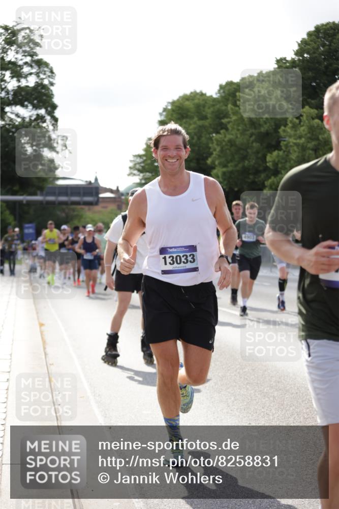 29.06.2025 - hella hamburg halbmarathon Jannik Wohlers http://msf.ph/oto/8258831 29.06.2025 09:57:50 Lombardsbrücke 1034, 1179, 1190, 1258, 1335, 1815, 2034, 2070, 2138, 2417, 2636, 2711, 4814, 4903, 5093, 5672, 5721, 6164, 6272, 6754, 6897, 7409, 7509, 7724, 7856, 7896, 8154, 8311, 8449, 8508, 8590, 8689, 9012, 9057, 9065, 9145, 9163, 9562, 9656, 10084, 11217, 11416, 11607, 11789, 11791, 12624, 13033, 13691, 14323, 14365, 14571, 14678, 15061, 16213, 16409, 16563, 16653, 16879, 16924, 17176, 17321, 17415, 17825, 18514, 18551, 18799, 18810, 18811, 18867 meine-sportfotos.de