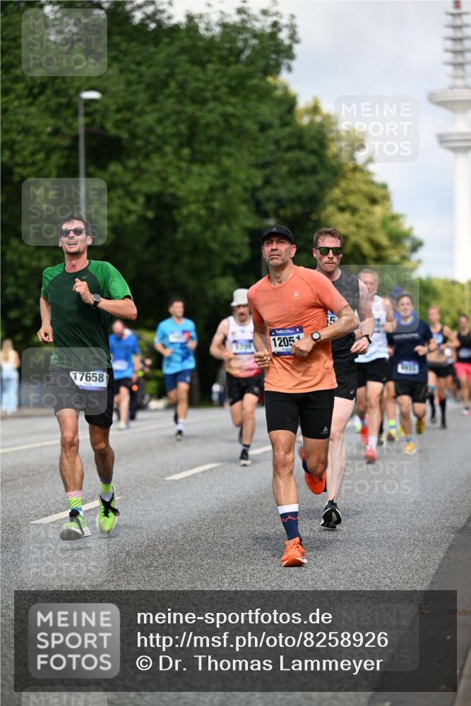 29.06.2025 - hella hamburg halbmarathon Dr. Thomas Lammeyer http://msf.ph/oto/8258926 29.06.2025 09:51:58 Kennedybrücke 1290, 1505, 1710, 2399, 2714, 2767, 3480, 4359, 5307, 5554, 5709, 6993, 7152, 7154, 7884, 8571, 8933, 9403, 10404, 10793, 10852 meine-sportfotos.de