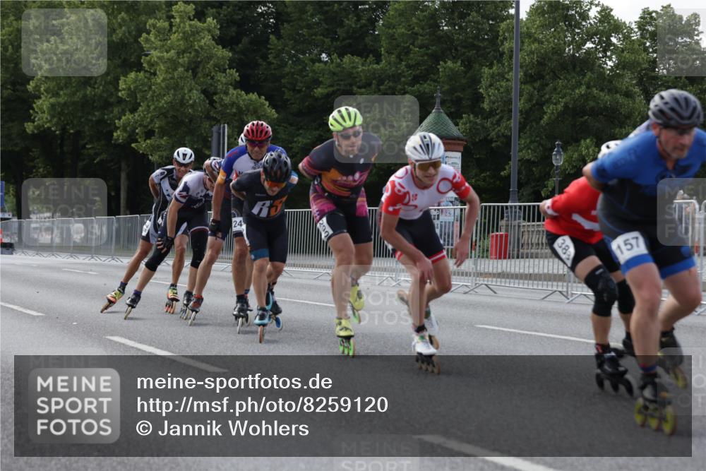 29.06.2025 - hella hamburg halbmarathon Jannik Wohlers http://msf.ph/oto/8259120 29.06.2025 08:49:25 Lombardsbrücke  meine-sportfotos.de