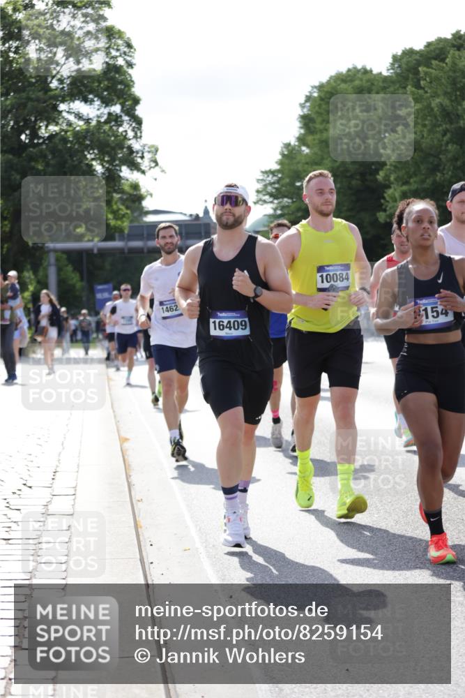 29.06.2025 - hella hamburg halbmarathon Jannik Wohlers http://msf.ph/oto/8259154 29.06.2025 09:57:58 Lombardsbrücke 1034, 1190, 1285, 1815, 2029, 2034, 2070, 2656, 2711, 3041, 3097, 3859, 4903, 5093, 5721, 5894, 6164, 6272, 6433, 6897, 7409, 7856, 7896, 8154, 8311, 8393, 8508, 8590, 8825, 9012, 9057, 9562, 9656, 10084, 11217, 11607, 11791, 11870, 12624, 12761, 13033, 13536, 14323, 14365, 14571, 14626, 14678, 14805, 14845, 15914, 16213, 16409, 16653, 16879, 16924, 17176, 17321, 17415, 18551, 18799, 18810, 18867, 19244 meine-sportfotos.de