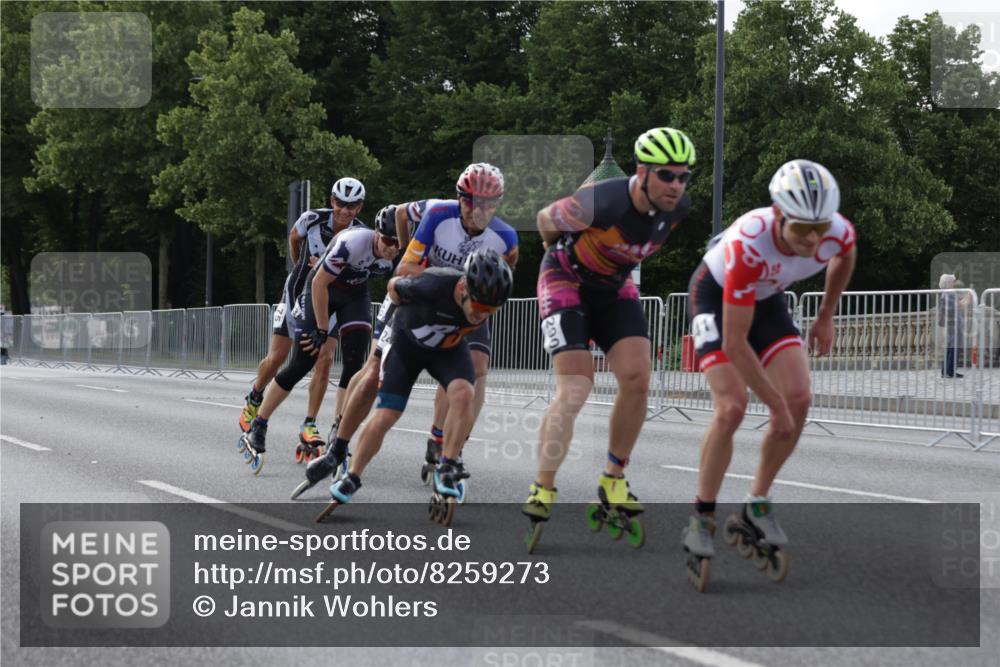 29.06.2025 - hella hamburg halbmarathon Jannik Wohlers http://msf.ph/oto/8259273 29.06.2025 08:49:25 Lombardsbrücke  meine-sportfotos.de
