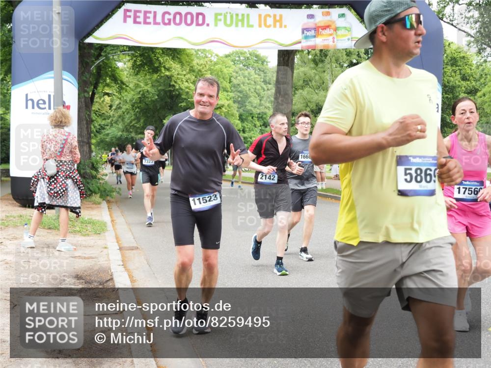 29.06.2025 - hella hamburg halbmarathon MichiJ http://msf.ph/oto/8259495 29.06.2025 10:53:23 Zwischen KM18-KM19 2142, 4782, 5869, 7323, 7485, 11191, 11523, 16166, 16602, 17569 meine-sportfotos.de