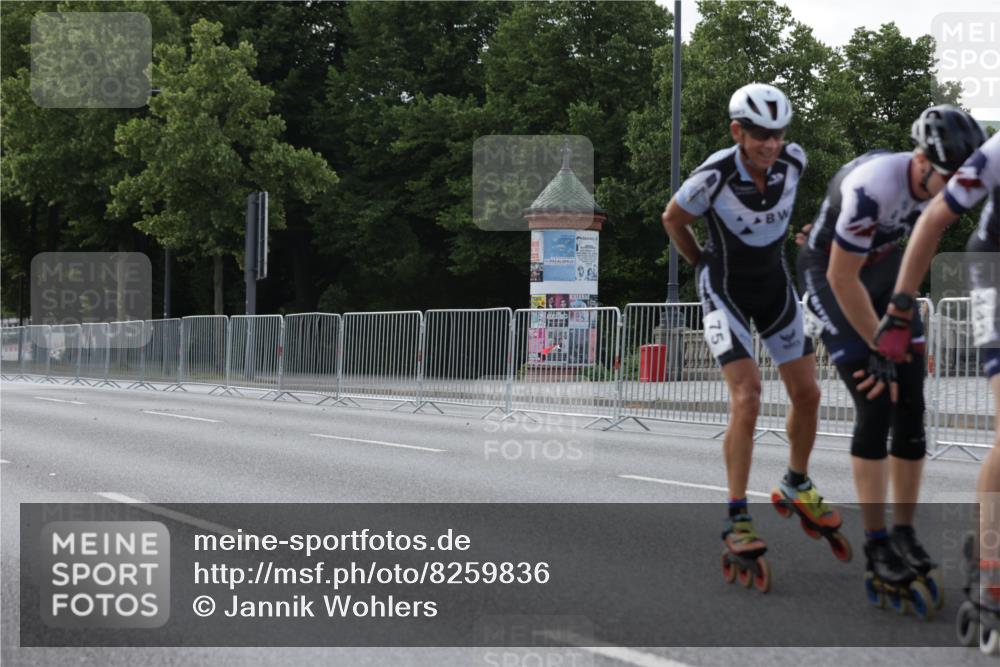 29.06.2025 - hella hamburg halbmarathon Jannik Wohlers http://msf.ph/oto/8259836 29.06.2025 08:49:26 Lombardsbrücke  meine-sportfotos.de