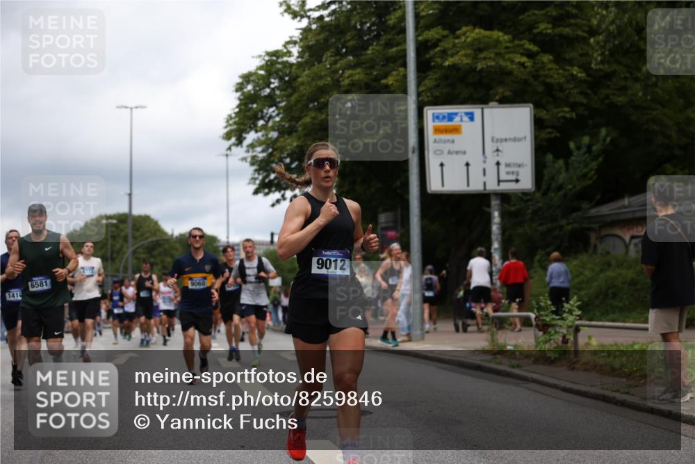 29.06.2025 - hella hamburg halbmarathon Yannick Fuchs http://msf.ph/oto/8259846 29.06.2025 10:48:33 20KM 1125, 1327, 1410, 1496, 1815, 2474, 2771, 2884, 3041, 3177, 3791, 3794, 3861, 3945, 4189, 4231, 4938, 5319, 6082, 6084, 6356, 6443, 6581, 6587, 6723, 6994, 8449, 8514, 8698, 8772, 8798, 9012, 9060, 9227, 10191, 10192, 10263, 10266, 11333, 11499, 11747, 11976, 12186, 12362, 12489, 12961, 13297, 13869, 13988, 14036, 14175, 14592, 14638, 14660, 14818, 14948, 15113, 15156, 15169, 15389, 15408, 15524, 15879, 16047, 16092, 16574, 17740 meine-sportfotos.de