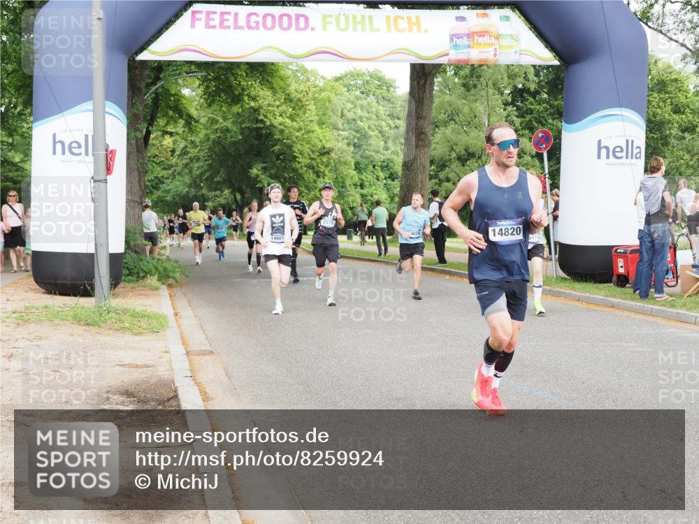 29.06.2025 - hella hamburg halbmarathon MichiJ http://msf.ph/oto/8259924 29.06.2025 10:29:47 Zwischen KM18-KM19 1136, 2675, 5410, 6901, 9659, 9755, 14661, 14820, 17182, 18045, 18049 meine-sportfotos.de