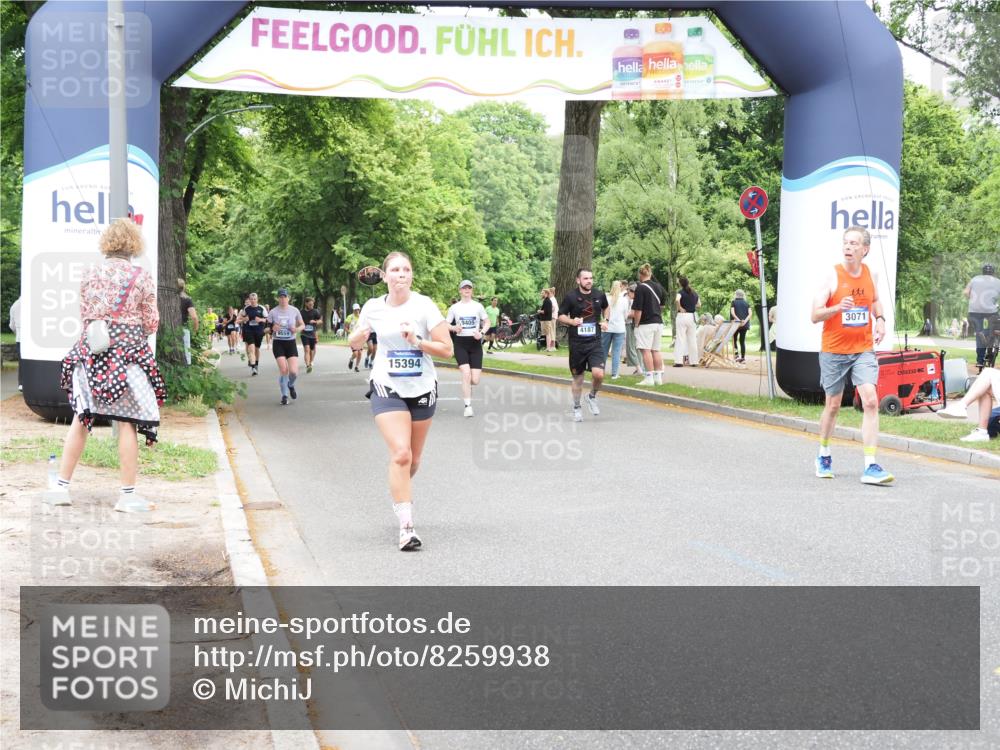 29.06.2025 - hella hamburg halbmarathon MichiJ http://msf.ph/oto/8259938 29.06.2025 10:53:28 Zwischen KM18-KM19 2142, 3071, 4187, 5869, 7323, 11191, 12255, 15394, 16602 meine-sportfotos.de