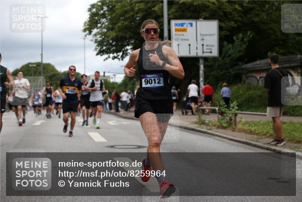 29.06.2025 - hella hamburg halbmarathon Yannick Fuchs http://msf.ph/oto/8259964 29.06.2025 10:48:34 20KM 1125, 1327, 1410, 1496, 1815, 2474, 2561, 2771, 2884, 3041, 3177, 3791, 3794, 3861, 3945, 4189, 4231, 4938, 5319, 6082, 6084, 6356, 6443, 6581, 6587, 6723, 6994, 8449, 8514, 8698, 8772, 8798, 9012, 9060, 9227, 10191, 10192, 10263, 10266, 11333, 11499, 11747, 11976, 12186, 12362, 12489, 12961, 13297, 13988, 14036, 14175, 14592, 14638, 14660, 14818, 14948, 15113, 15156, 15169, 15389, 15408, 15524, 15879, 16047, 16092, 16574, 17740 meine-sportfotos.de