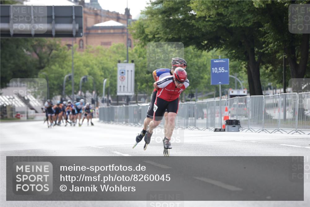 29.06.2025 - hella hamburg halbmarathon Jannik Wohlers http://msf.ph/oto/8260045 29.06.2025 08:49:48 Lombardsbrücke  meine-sportfotos.de