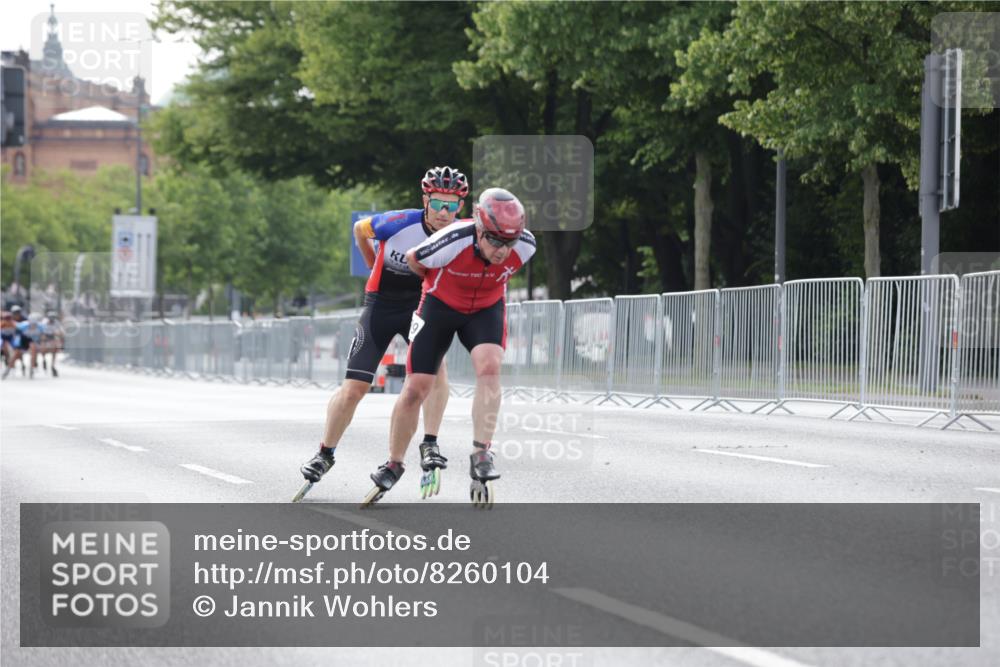 29.06.2025 - hella hamburg halbmarathon Jannik Wohlers http://msf.ph/oto/8260104 29.06.2025 08:49:49 Lombardsbrücke  meine-sportfotos.de