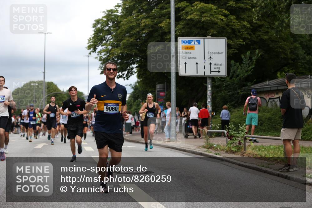 29.06.2025 - hella hamburg halbmarathon Yannick Fuchs http://msf.ph/oto/8260259 29.06.2025 10:48:35 20KM 1125, 1327, 1410, 1496, 1815, 2474, 2561, 2771, 2884, 3041, 3177, 3791, 3794, 3861, 3945, 4189, 4231, 4938, 5319, 6082, 6084, 6356, 6443, 6581, 6587, 6723, 6994, 8449, 8514, 8698, 8772, 8798, 8973, 9012, 9060, 9227, 10191, 10192, 10263, 10266, 10368, 11333, 11499, 11747, 11797, 11976, 12186, 12362, 12489, 12961, 13297, 13988, 14036, 14175, 14592, 14638, 14660, 14818, 14948, 15113, 15156, 15169, 15389, 15408, 15524, 15879, 16047, 16092, 16574, 17740 meine-sportfotos.de