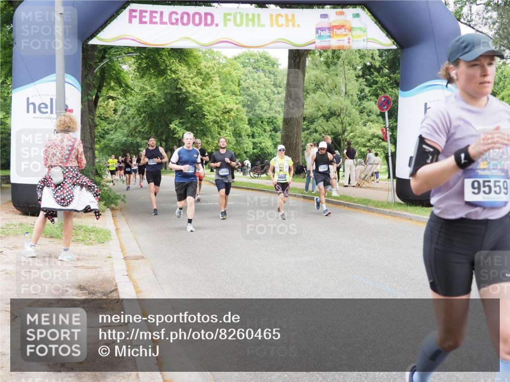 29.06.2025 - hella hamburg halbmarathon MichiJ http://msf.ph/oto/8260465 29.06.2025 10:53:34 Zwischen KM18-KM19 3071, 4187, 6059, 9405, 9559 meine-sportfotos.de