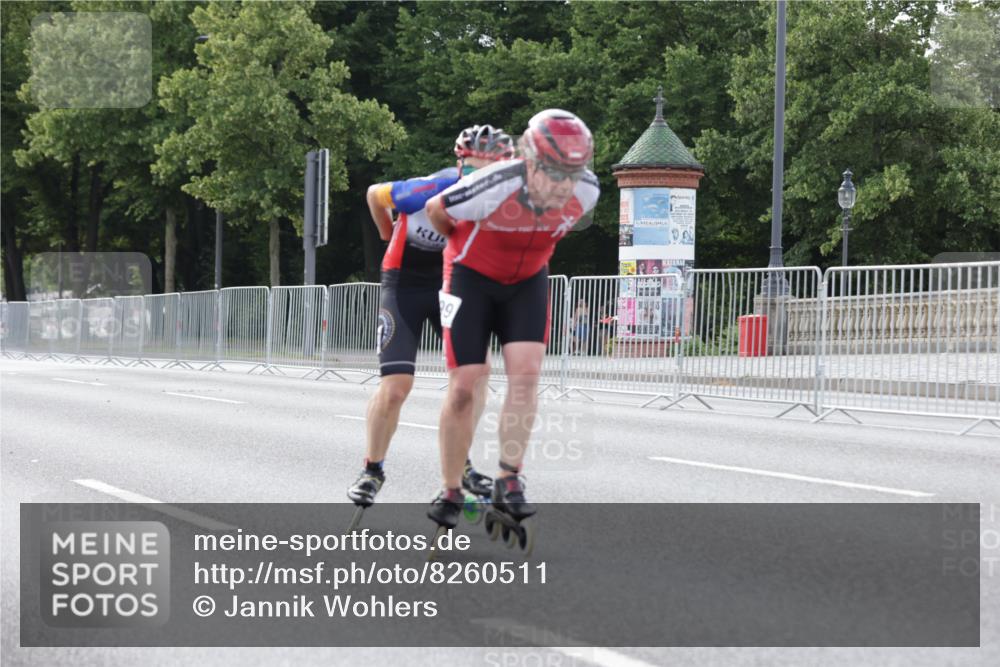 29.06.2025 - hella hamburg halbmarathon Jannik Wohlers http://msf.ph/oto/8260511 29.06.2025 08:49:50 Lombardsbrücke  meine-sportfotos.de