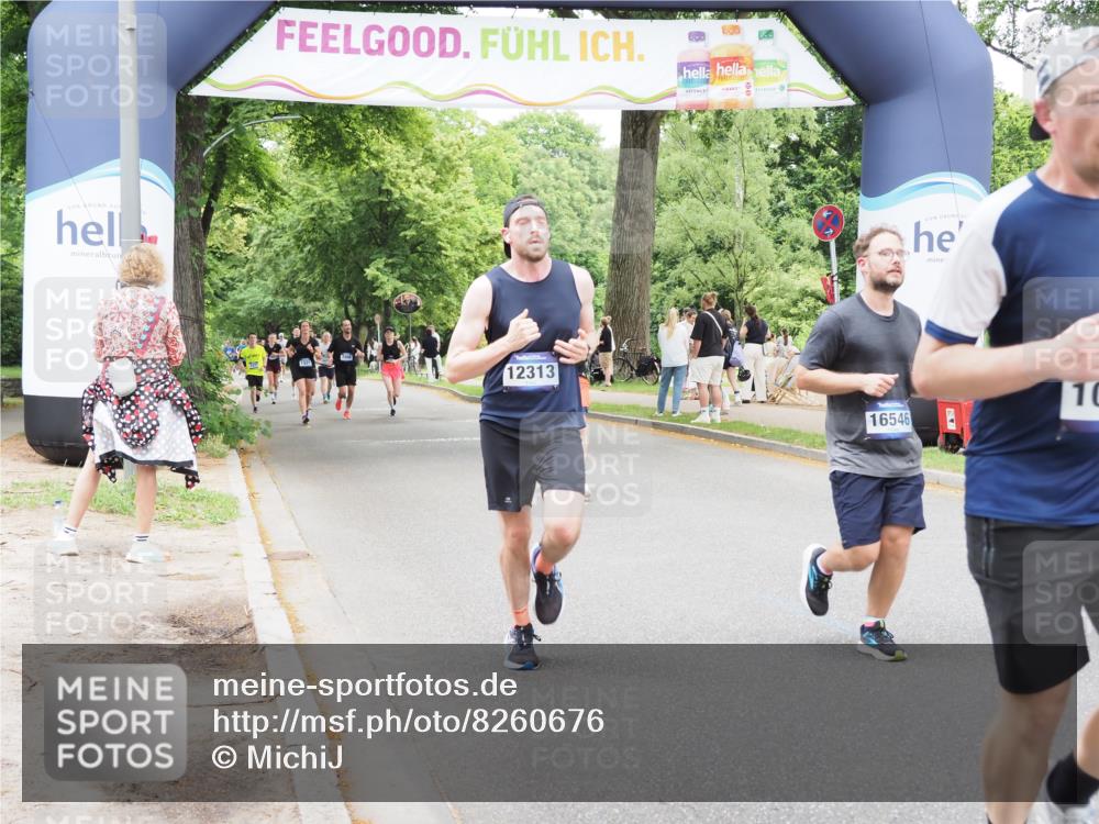 29.06.2025 - hella hamburg halbmarathon MichiJ http://msf.ph/oto/8260676 29.06.2025 10:53:38 Zwischen KM18-KM19 5976, 6059, 9405, 9559, 10213, 11507, 12313, 16546 meine-sportfotos.de