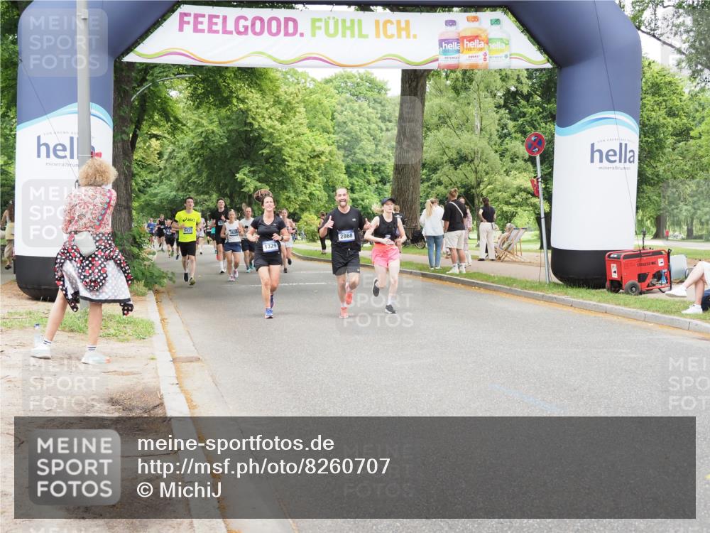 29.06.2025 - hella hamburg halbmarathon MichiJ http://msf.ph/oto/8260707 29.06.2025 10:53:42 Zwischen KM18-KM19 1329, 5976, 10213, 11507, 12313, 16546, 17500 meine-sportfotos.de