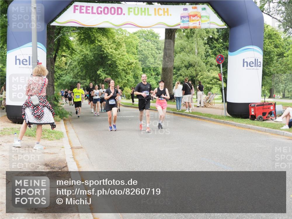 29.06.2025 - hella hamburg halbmarathon MichiJ http://msf.ph/oto/8260719 29.06.2025 10:53:43 Zwischen KM18-KM19 1329, 5976, 10213, 11507, 12313, 16546, 17500 meine-sportfotos.de