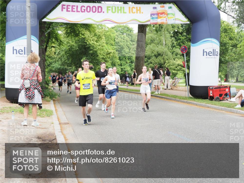 29.06.2025 - hella hamburg halbmarathon MichiJ http://msf.ph/oto/8261023 29.06.2025 10:53:47 Zwischen KM18-KM19 1329, 2868, 3630, 5431, 12998, 16379, 17500, 18857 meine-sportfotos.de