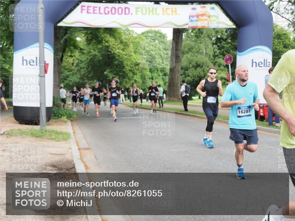29.06.2025 - hella hamburg halbmarathon MichiJ http://msf.ph/oto/8261055 29.06.2025 10:29:55 Zwischen KM18-KM19 2579, 5410, 7378, 9659, 10375, 10894, 14661, 16281, 17720, 18442 meine-sportfotos.de