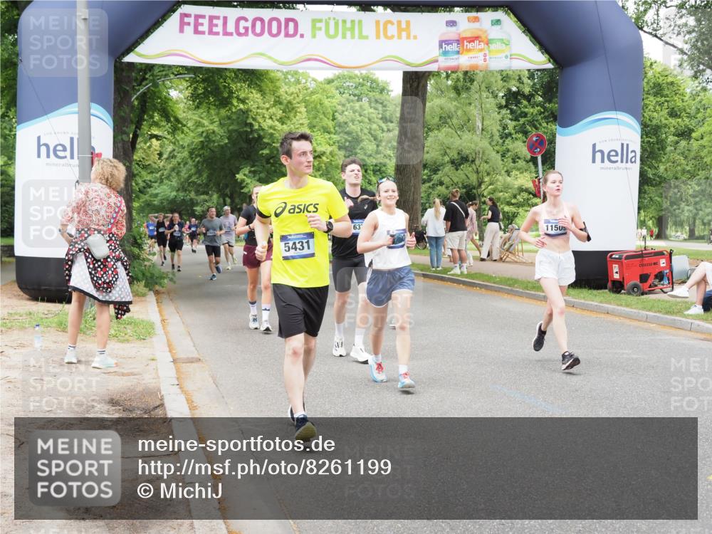 29.06.2025 - hella hamburg halbmarathon MichiJ http://msf.ph/oto/8261199 29.06.2025 10:53:48 Zwischen KM18-KM19 1329, 2868, 3630, 4532, 5431, 11509, 12998, 16379, 17500, 18857 meine-sportfotos.de