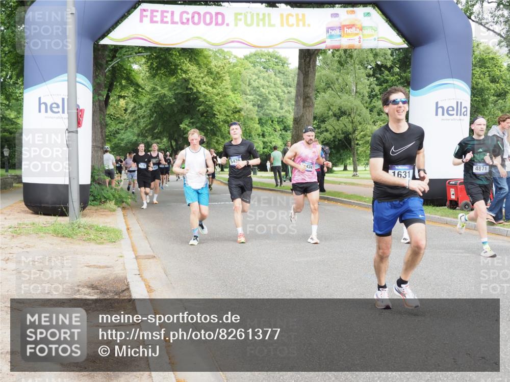 29.06.2025 - hella hamburg halbmarathon MichiJ http://msf.ph/oto/8261377 29.06.2025 10:29:59 Zwischen KM18-KM19 1631, 4871, 5387, 10375, 10894, 16281, 17720 meine-sportfotos.de