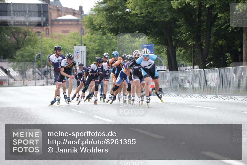 29.06.2025 - hella hamburg halbmarathon Jannik Wohlers http://msf.ph/oto/8261395 29.06.2025 08:49:57 Lombardsbrücke  meine-sportfotos.de